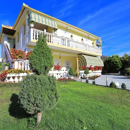 Grand Lenkic