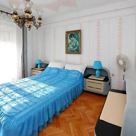 Grand Lenkic Apartment *